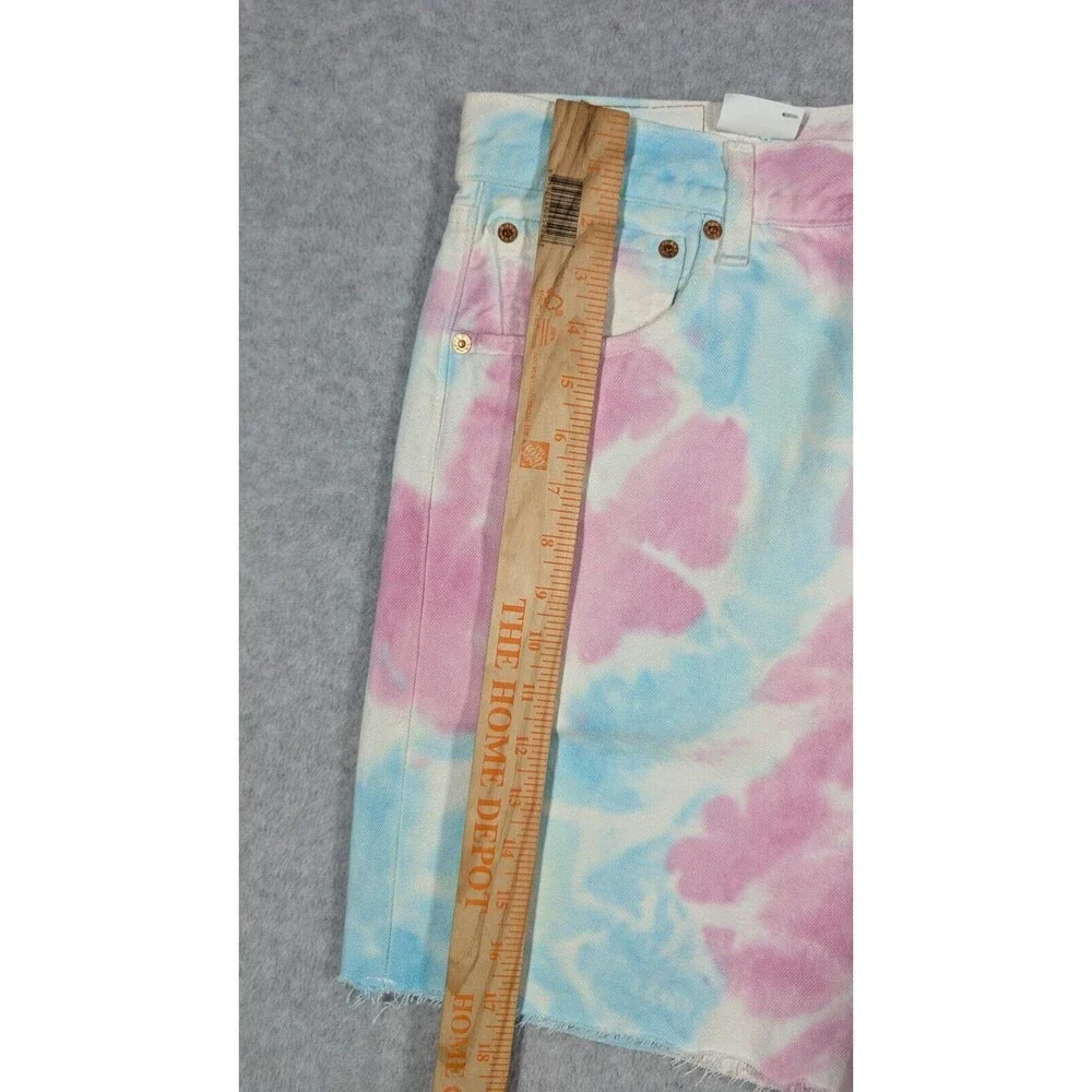 Levis Men Shorts‎ 36x6 NWT 501 '93 LGBT Pride Cutoff Button Fly Raw Frayed Hem